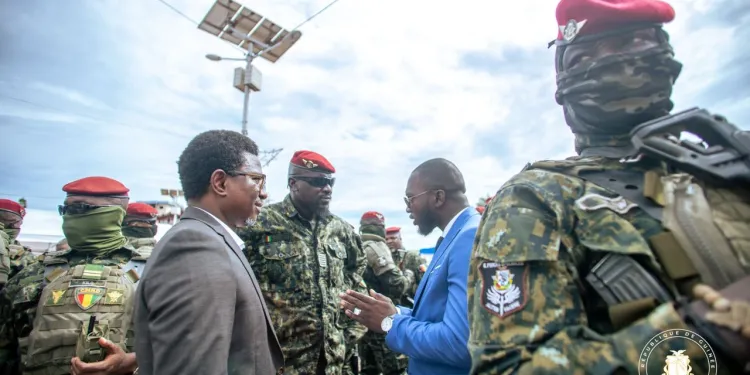 𝗘𝗻𝘀𝗲𝗶𝗴𝗻𝗲𝗺𝗲𝗻𝘁 𝗽𝗿𝗼𝗳𝗲𝘀𝘀𝗶𝗼𝗻𝗻𝗲𝗹 : 𝗹𝗲 𝗖𝗼𝗹𝗼𝗻𝗲𝗹 𝗠𝗮𝗺𝗮𝗱𝗶 𝗗𝗼𝘂𝗺𝗯𝗼𝘂𝘆𝗮 𝗽𝗼𝘀𝗲 𝗹𝗮 𝗽𝗿𝗲𝗺𝗶𝗲̀𝗿𝗲 𝗽𝗶𝗲𝗿𝗿𝗲 𝗱𝗲 𝗹’𝗲́𝗰𝗼𝗹𝗲 𝗱𝗲𝘀 𝗰𝗵𝗲𝗺𝗶𝗻𝘀 𝗱𝗲 𝗳𝗲𝗿