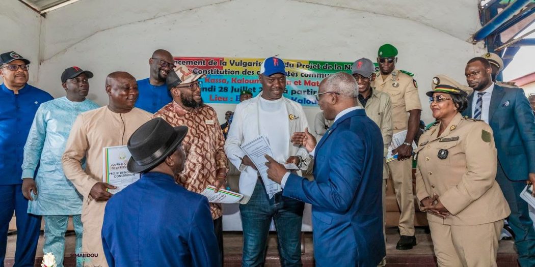 Guinée : Lancement à Kaloum de la campagne de vulgarisation du projet de nouvelle constitution