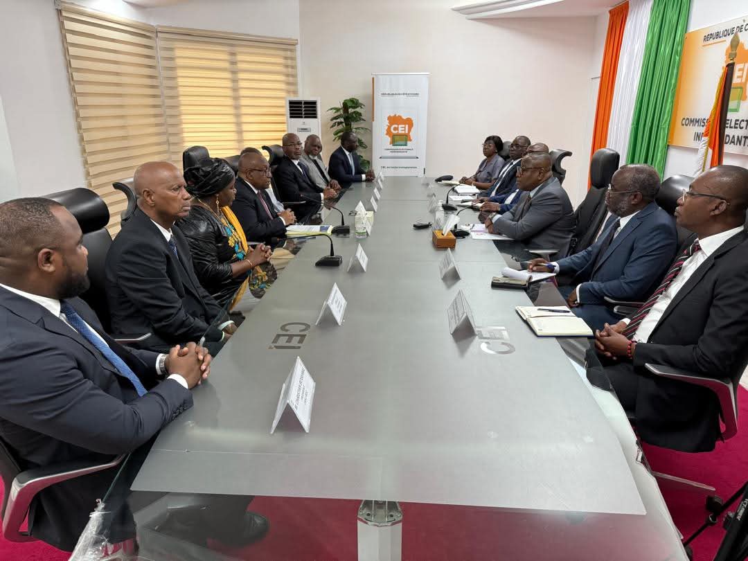 Coopération : le Président de la HAC Guinée à Abidjan pour l’observation de l’élection présidentielle