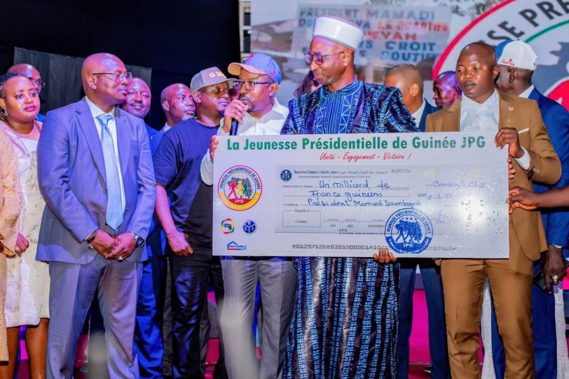 Un milliard pour la République : la jeunesse présidentielle mobilise la caution du Général Mamadi Doumbouya