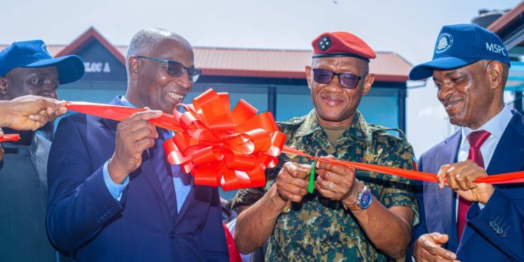Conakry : Inauguration de la caserne de la Compagnie Mobile d’Intervention et de Sécurité (N°22) de Cimenterie