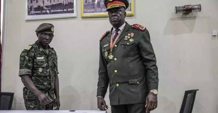 Guinée-Bissau: le général Horta N’Tam investi «président de la transition» pour un an