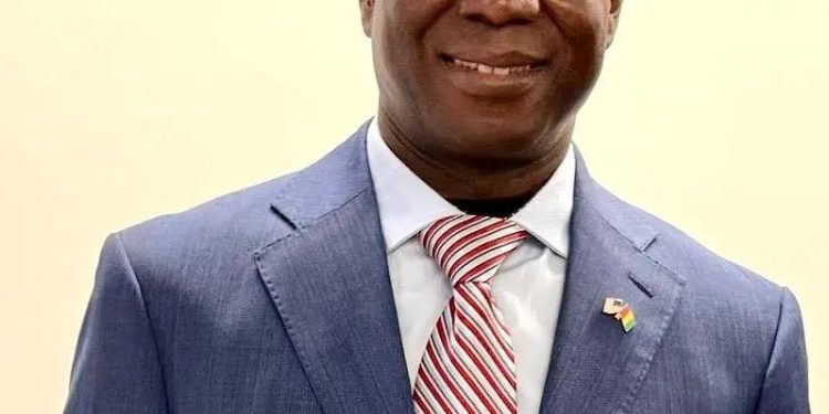 Tribune : Aucun mot n’avance seul (par El Abdoulaye Amie Soumah)