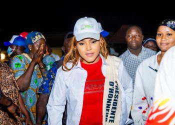 Kouroussa : Mme Maria Diané honorée lors de la 4ᵉ édition du FESTICO 2025