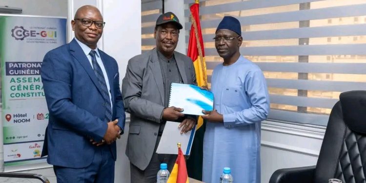 Conakry : la CGE-GUI et le CNDS échangent autour du projet de Pacte de stabilité sociale en République de Guinée