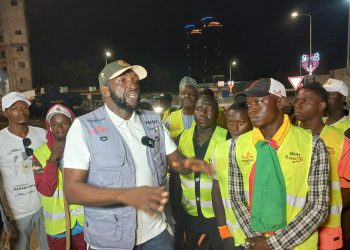 Investiture du Président Mamadi Doumbouya : l’ANASP lance une vaste opération contre l’insalubrité à Conakry