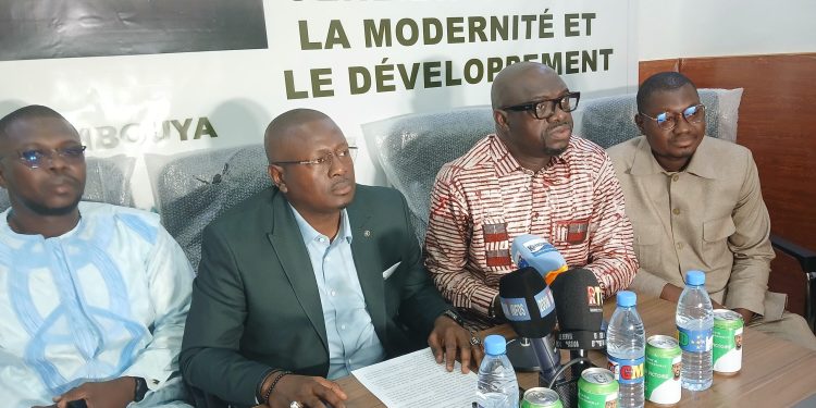 Victoire du président Mamadi Doumbouya : le Directeur régional de campagne de la Zone spéciale de Conakry annonce la « Soirée GMD »