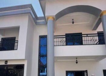 Conakry : le président Mamadi Doumbouya offre une maison à la famille du journaliste feu Daouda Taban Sylla