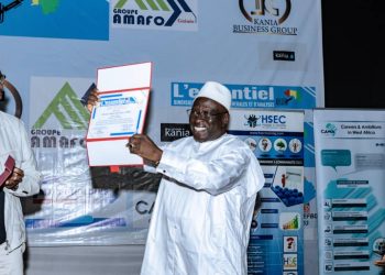 Conakry : Dr Sékou Kouréissy Condé honoré au Gala de l’Excellence