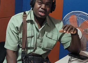 Guinée : un autre journaliste recherché après une émission sur la cherté de la vie, les médias sous pression