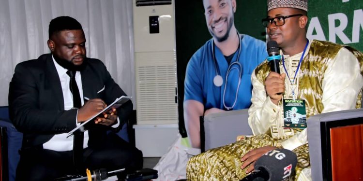 Conakry : le Président de l’Ordre des pharmaciens participe au Forum Médical et Pharmaceutique de Guinée