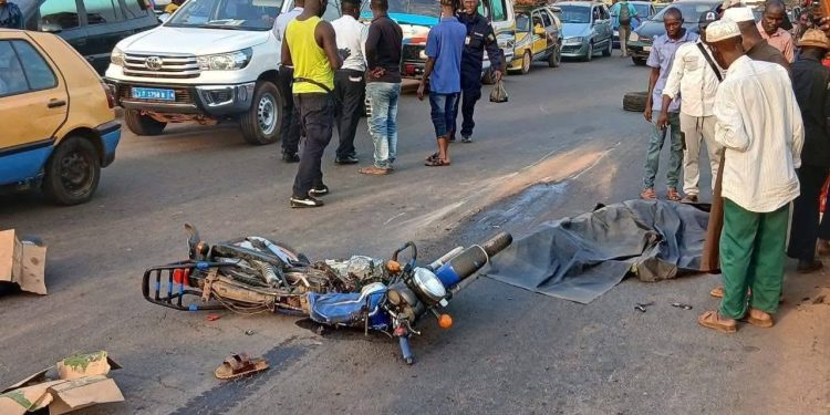 Coyah : deux morts dans un grave accident de la route à Gomboyah