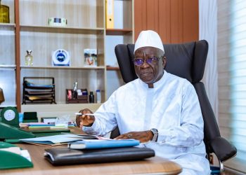 Guinée : Dr Sékou Koureissy Condé relève le défi et marque l’histoire de l’ONASUR