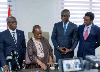 Guinée : Bintou Keïta à l&rsquo;Éducation, le défi du capital humain à l&rsquo;ère de « Simandou 2040 »