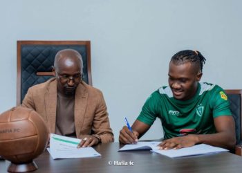 Mercato : le Hafia FC renforce sa défense avec le Nigérian Uche Ezeala