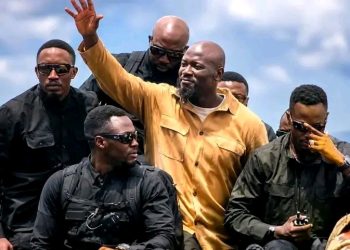 Conakry : Mamadi Doumbouya de retour après 11 jours de congé en Grèce