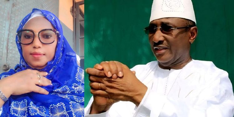Conakry : Mme Fatoumata Binta Barry pleure Sidya Touré