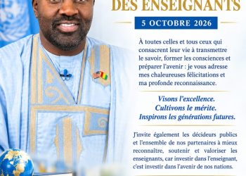 Journée internationale des enseignants : l’Ambassadeur Mamadou Bhoye BALDE appelle à l’excellence, au mérite et à une meilleure valorisation du corps enseignant