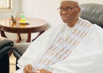 Social : le président de Labessangni-Caladeska honoré
