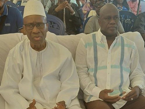 Kaporo Almamya : l’Honorable El Hadj Ibrahima Bangoura présente ses condoléances à la famille de l’ancien chef de canton de Conakry